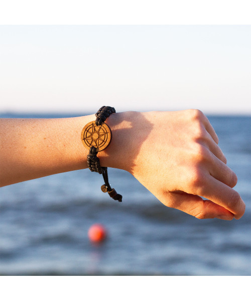 Wooden Braided Bracelet with Ship's Wheel | Boscohome Polska